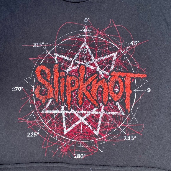 SOLD: Slipknot crop top - Picture 2 of 3